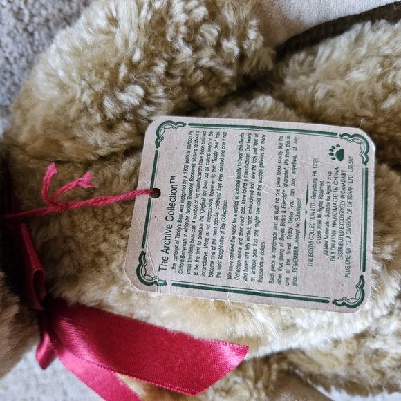 Boyd's Bear - Picture 6 of 11